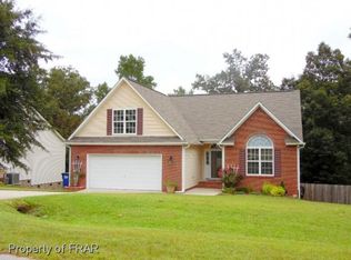 141 Oakmont Dr, Raeford, NC 28376