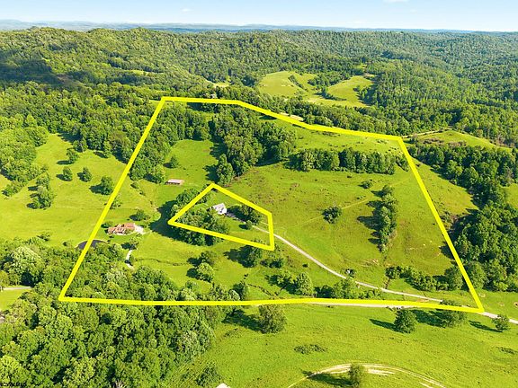 3rd image of 650 Wheeler Fork Rd