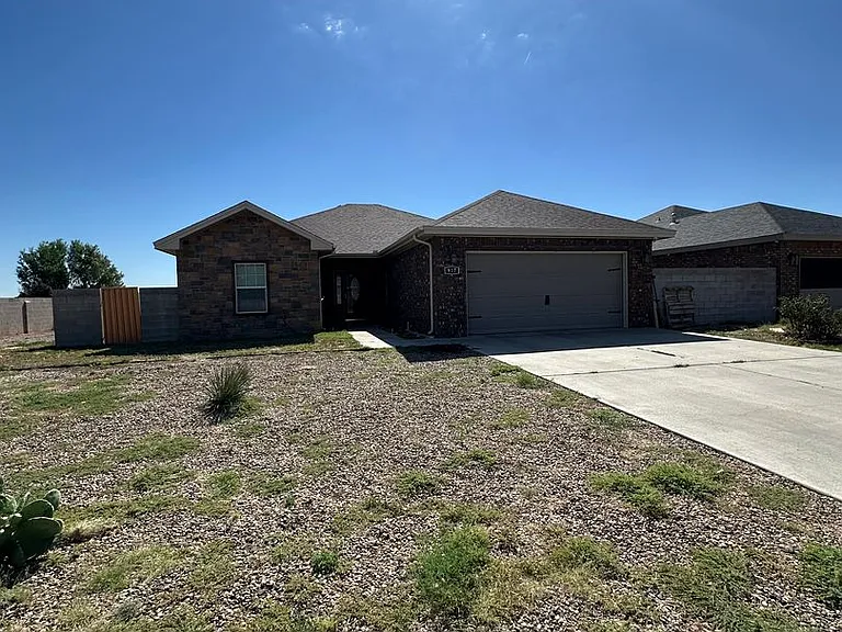 917 Almond Tree Ln — Photo 2