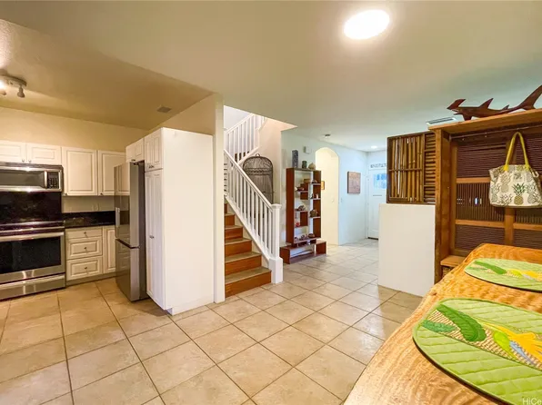 91-1020 Kaipalaoa St APT 6402, Ewa Beach, HI 96706