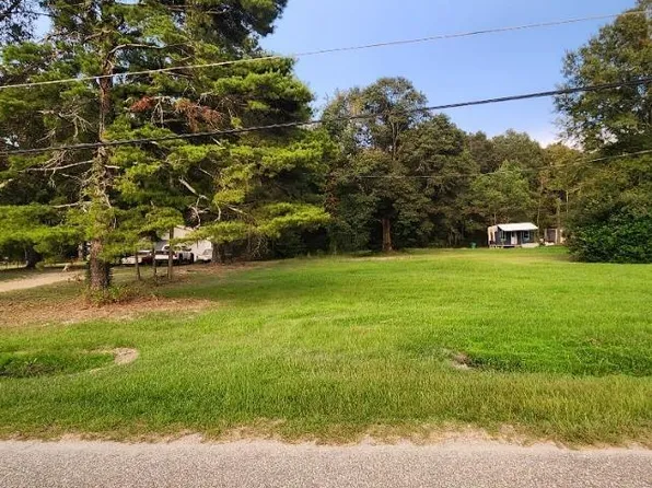 35238 Curtis Dr, Denham Springs, LA 70706
