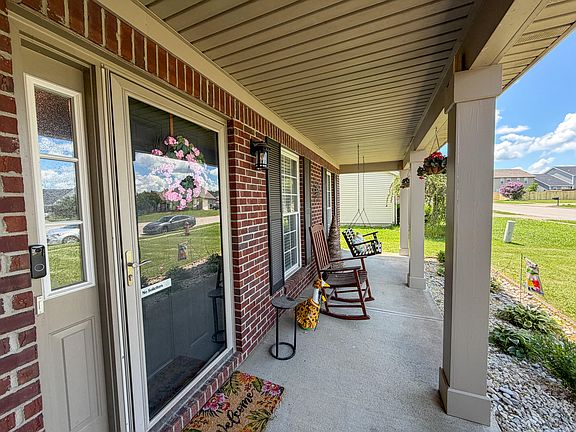 5th image of 112 Kensington Pl