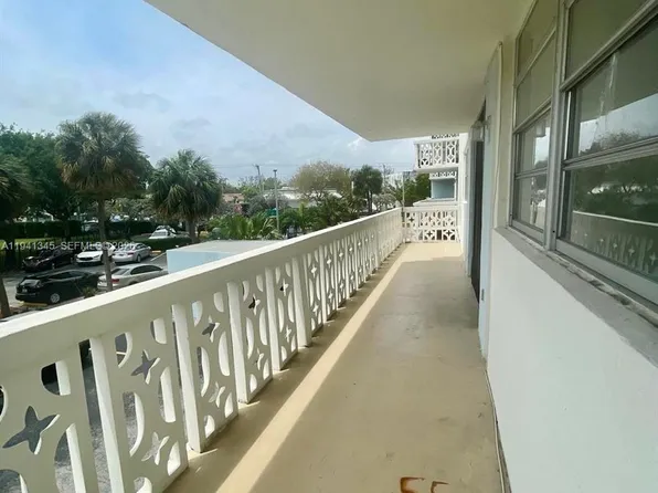 13155 Ixora Ct APT 201, North Miami, FL 33181