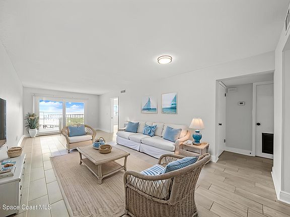 4th image of 3610 Ocean Beach Blvd APT 201B