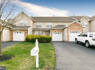 37 Palmer Dr #72, Moorestown, NJ 08057