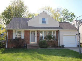 346 Walworth Dr, Euclid, OH 44132