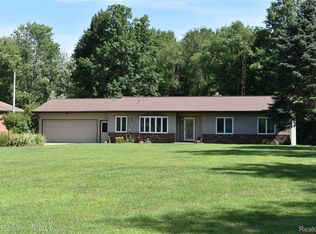 12980 Metcalf Rd, Brockway, MI 48097