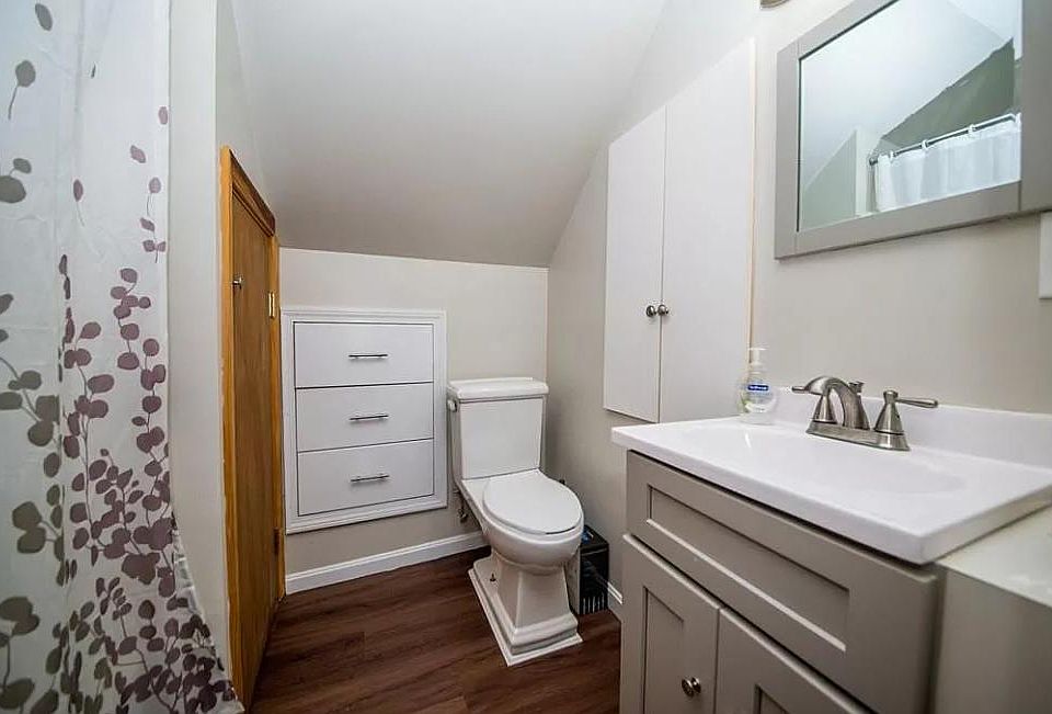 124 Locust St 3, New Bedford, MA 02740 Zillow