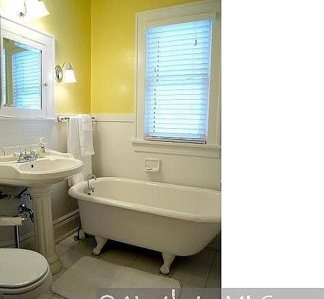 2nd image of 1079 Gorman Ave