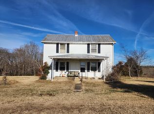 1874 Dog Creek Rd, Brookneal, VA 24528
