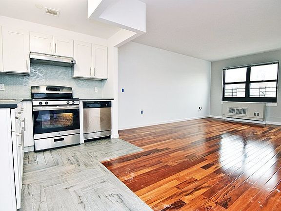 2nd image of 275 W 140th St APT 5D