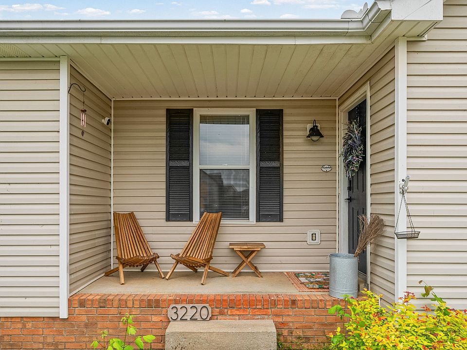 1st image of 3220 N Senseney Cir