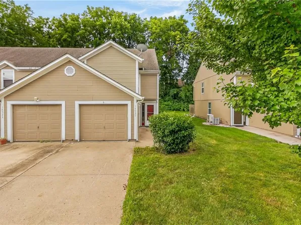 15521 E 48th St, Kansas City, MO 64136