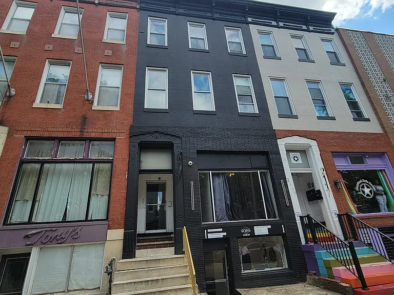 Exterior of 2119 Charles St.
