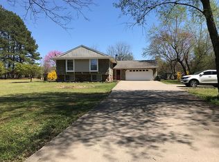 488 Old Baptist Cemetery Rd, Russellville, AR 72802