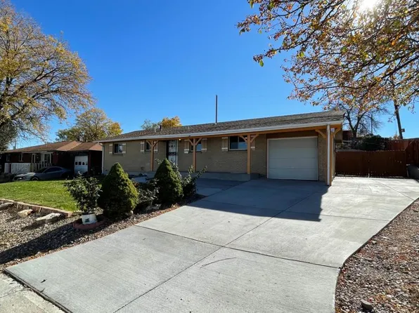 210 W Marigold Dr, Denver, CO 80221