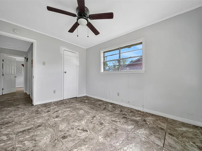 2310 Kabee St — Photo 12
