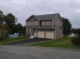 221 Wedgewood Dr, Ludlow, MA 01056