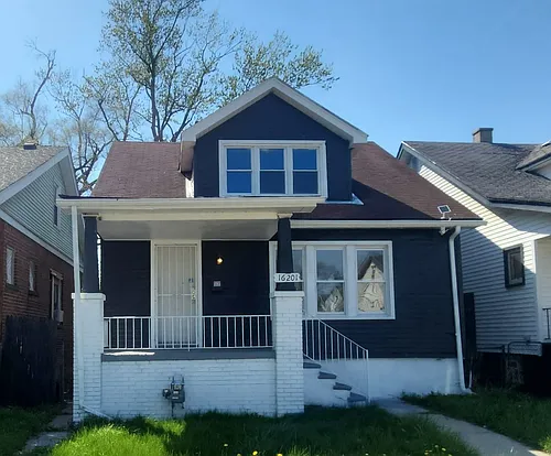 16201 Turner St Photo 1