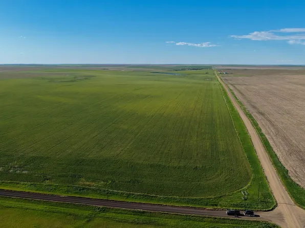 Sansarc Rd, Hayes, SD 57537