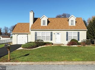 8 Cypress Point Rd, Felton, PA 17322