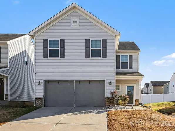 10231 Holly Park Dr, Charlotte, NC 28214