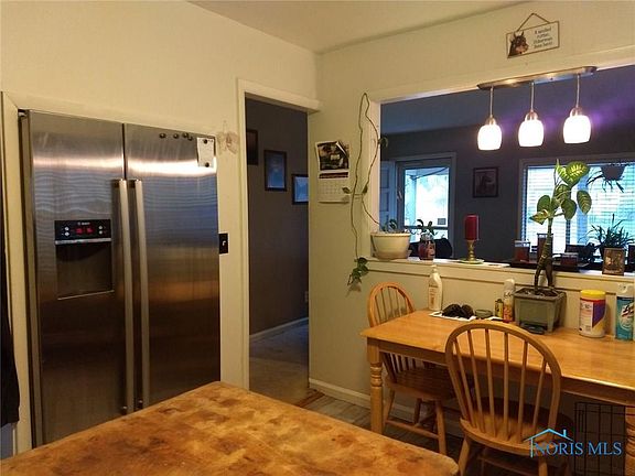 4th image of 878 Loch Haven Blvd