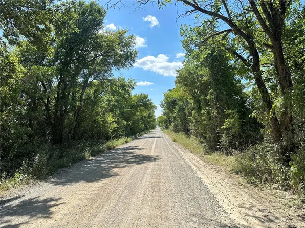 County Road 4925, Trenton, TX 75490