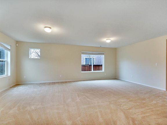 3rd image of 17748 93rd Ave E