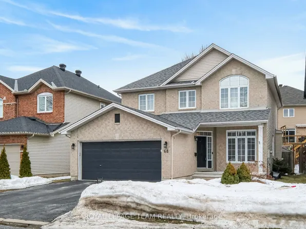 68 Polo Ln, Ottawa, ON K2M 2Y4