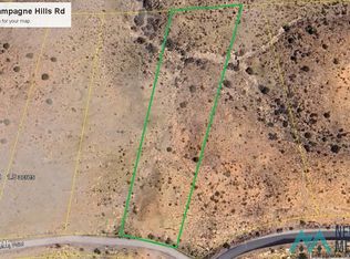 28 Champagne Hills Rd, Elephant Butte, NM 87935