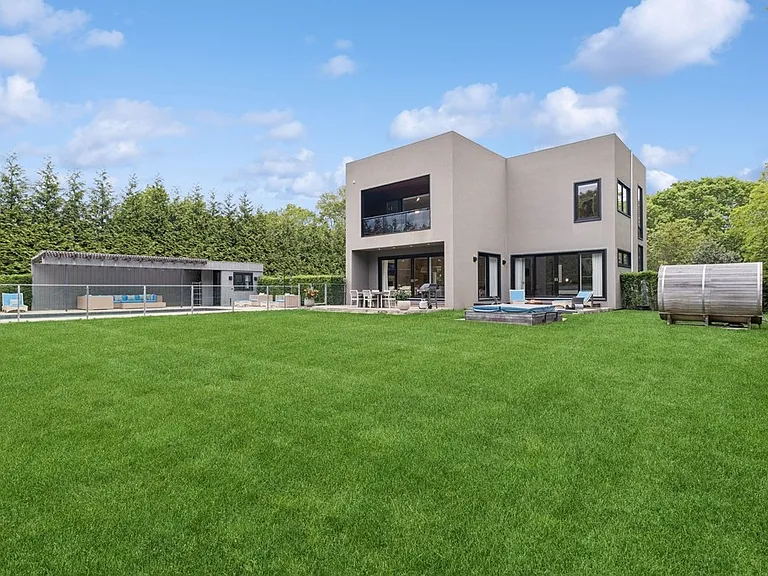 63 Highview Dr — Photo 45