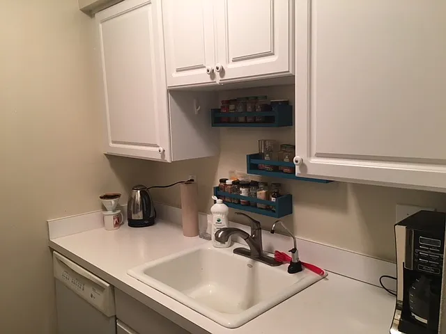 525 Longshore Dr #B — Photo 9