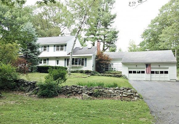 3 bdrm home with 2 bdrm inlaw