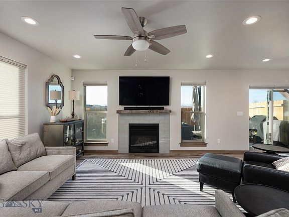 4th image of 2008 Ross Way Unit A