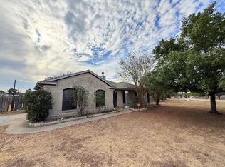 301 Quail Meadow Dr, Kyle, TX 78640