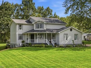 22791 Buck Rd, Alliance, OH 44601
