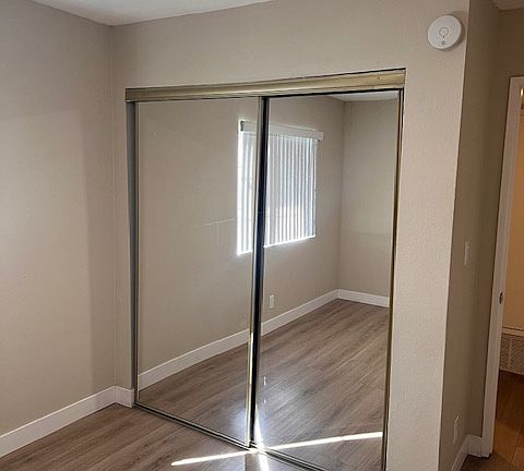 5th image of 1147 Elm Ave APT 204