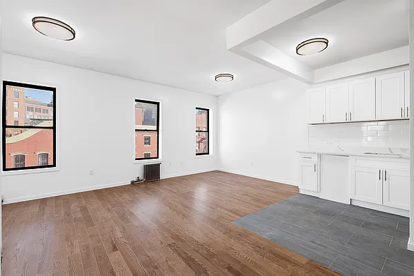 Rented by REAL New York | media 11