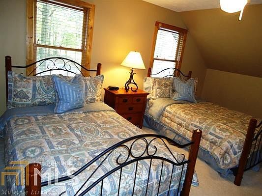 4th image of 105 Horseshoe Ct #3B