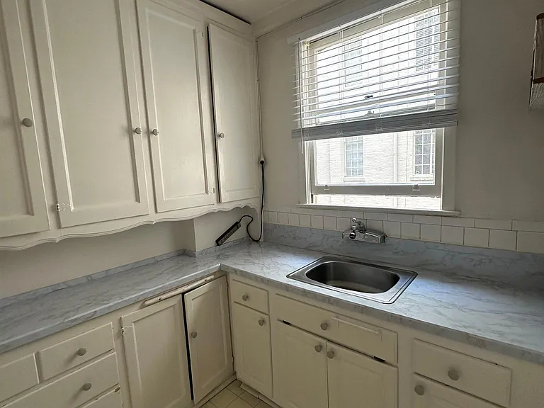 2340 Pacific Ave #205 — Photo 5