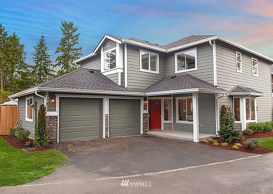 1st image of 17432 10th Avenue NE #A