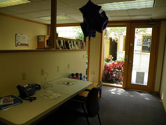4th image of 502 S 19th Ave Ste 111