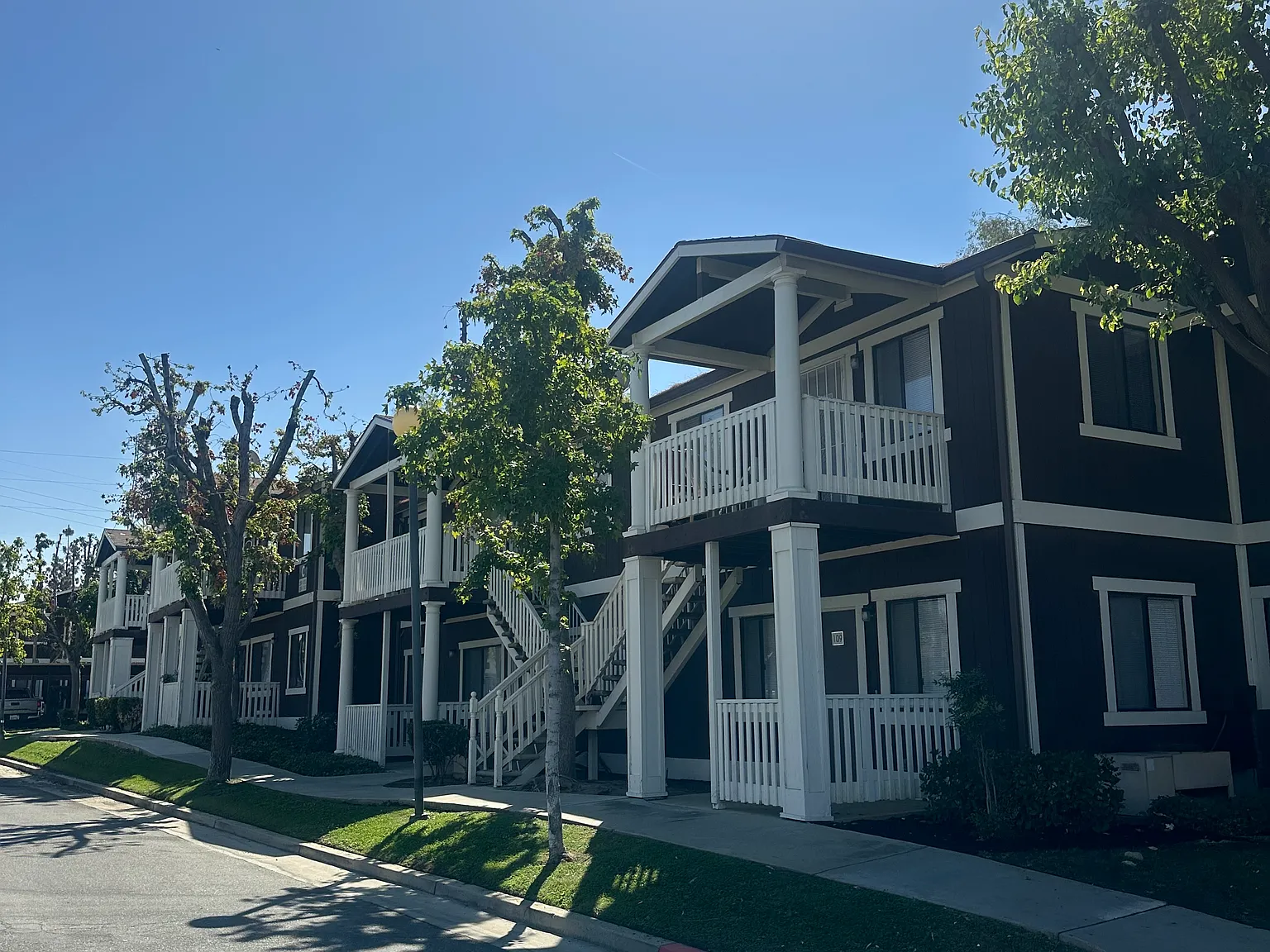 Vantage Point Apartments — Photo 2