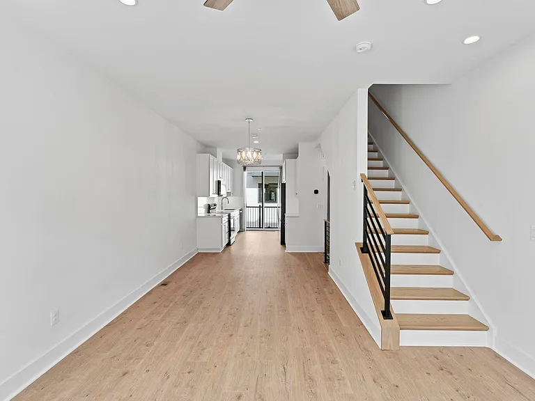 2609 Platt Ct NW — Photo 4
