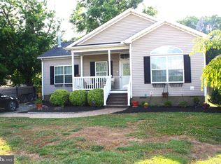 6030 N Main St, Rock Hall, MD 21661