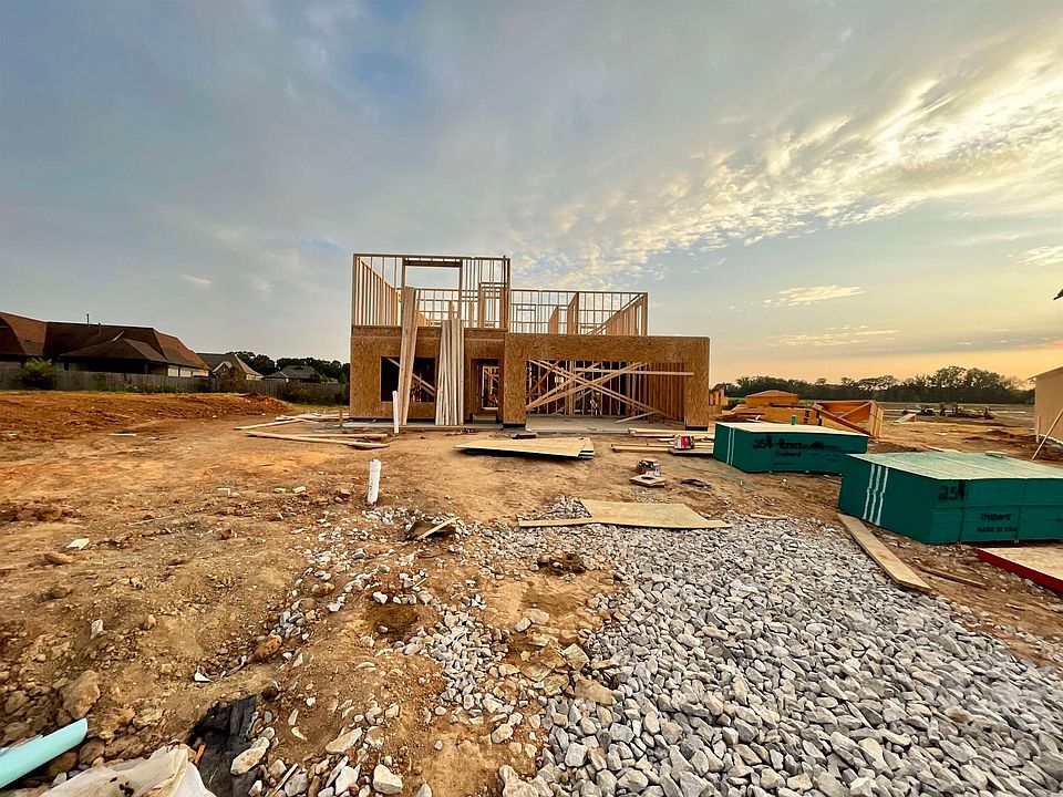 1st image of 65 Robinwood Ln