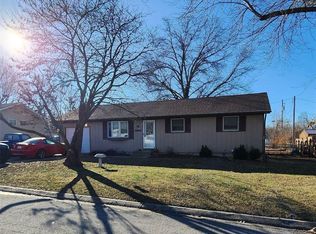 204 W Magnolia St, Clinton, MO 64735