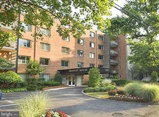 4800 Chevy Chase Dr APT 404, Chevy Chase, MD 20815