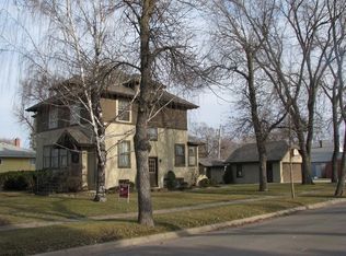 601 1st Ave NE, Hillsboro, ND 58045